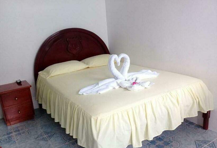 스탠다드 룸, Hostal Insular