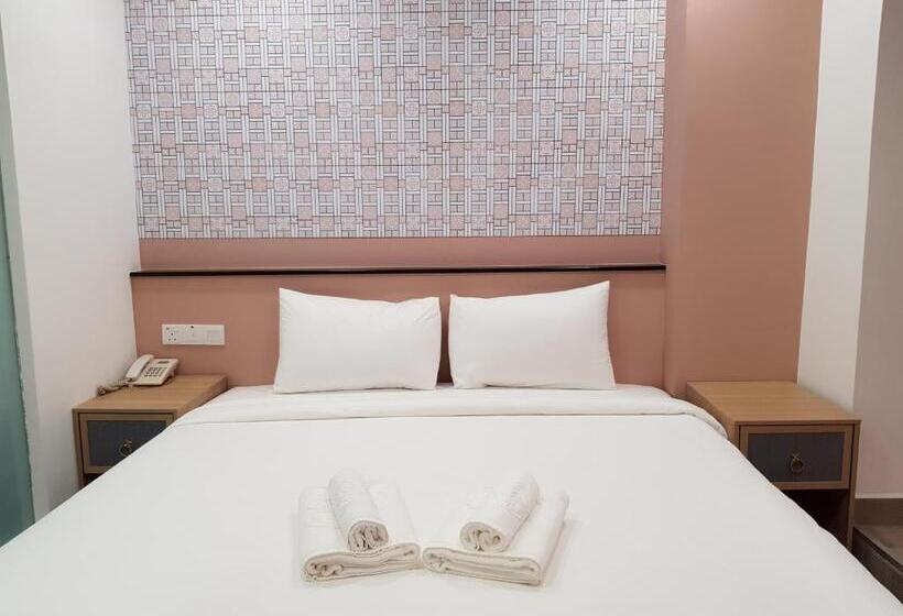 Студия Стандарт, Bloommaze Boutique Hotel Klang
