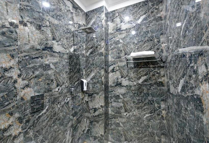 غرفة كلاسيكية ثلاثية, Legend International   Near New Delhi Railway Station