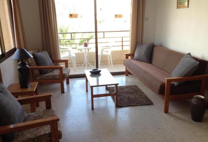 2 Bedroom Apartment, Panklitos Tourist Apartments