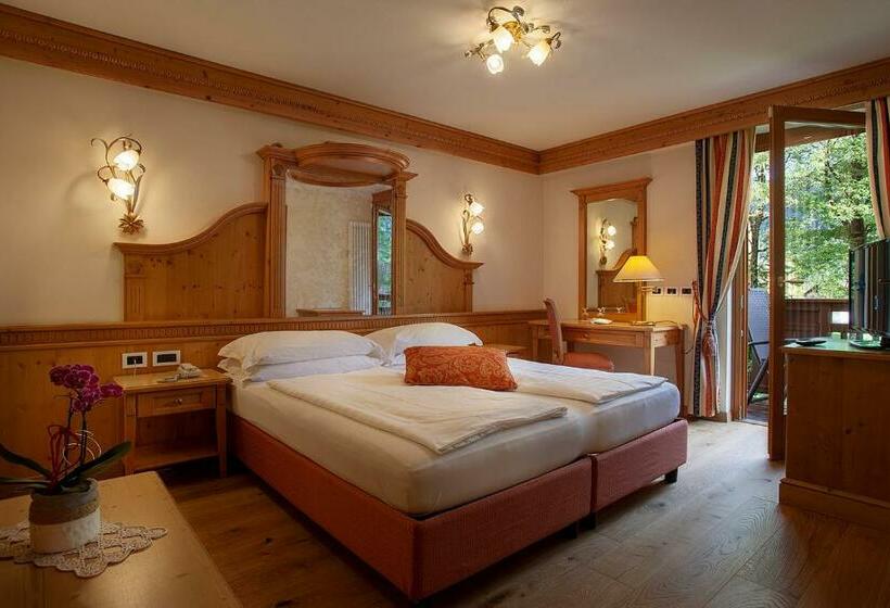 اتاق راحتی, Active Hotel Monte Giner