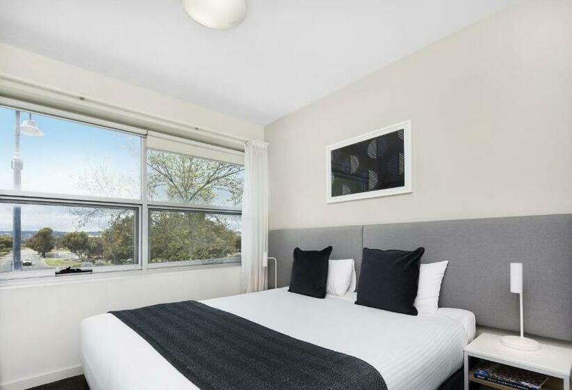 Студия Стандарт, Quest Mawson Lakes