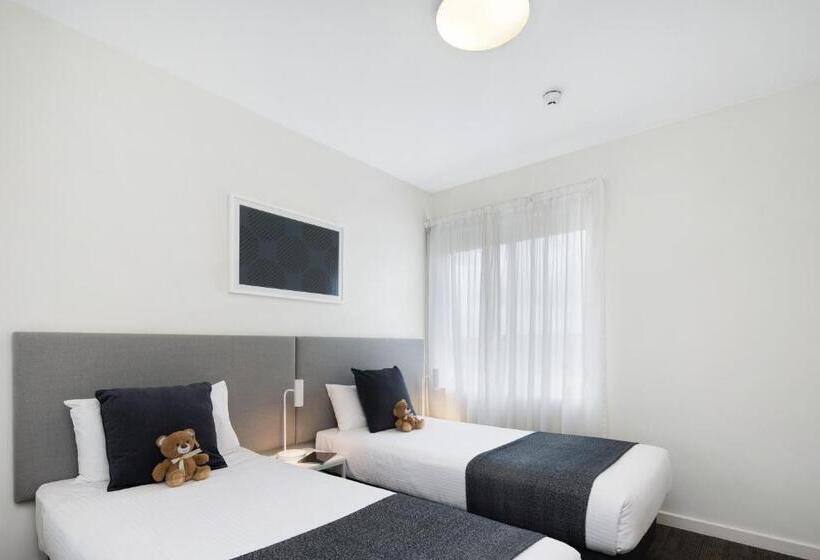 Апартаменты 3 Спальни, Quest Mawson Lakes