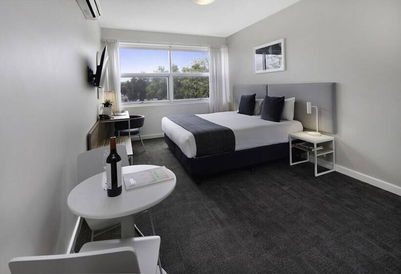Студия Стандарт, Quest Mawson Lakes