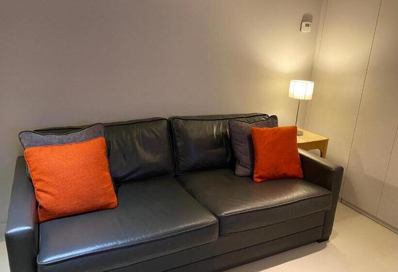 침실 1개 아파트, Kennington B & B