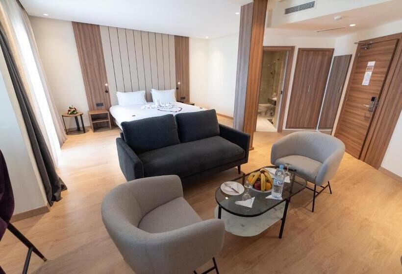 סוויטה עם מרפסת, Imperial Boutique Hotel Rabat