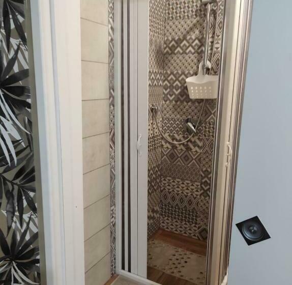 اتاق استاندارد سه نفره, B&b Son De Mar