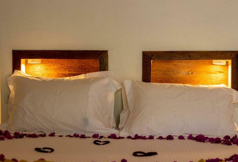 اتاق استاندارد, Tropical Boutique Hotel & Resto