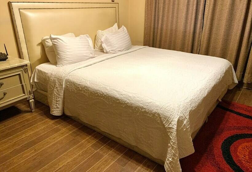 Deluxe Room, Bella Casa