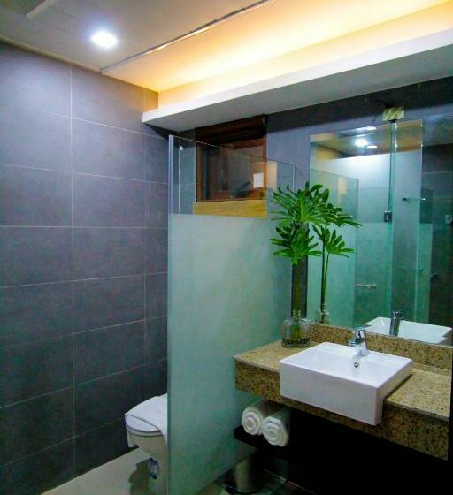 اتاق لوکس, Coron Soleil Garden Resort