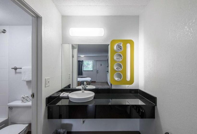 Четырехместный Номер Стандарт, Motel 6 Overland Park, Ks