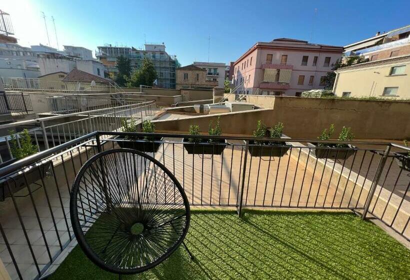 اتاق استاندارد با بالکن, Cuore   Luxurys