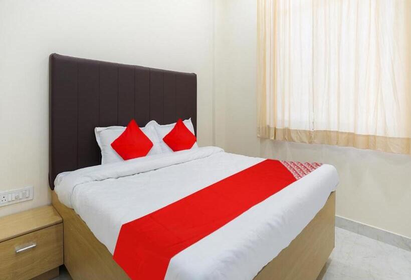 Трехместный Номер Классика, Oyo Flagship Nirmala Palace