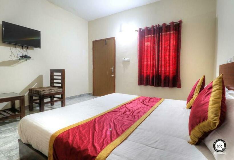 豪华房间, Coorg Avani Holiday Inn