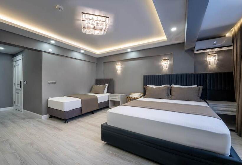高级三人间, Classio Suite