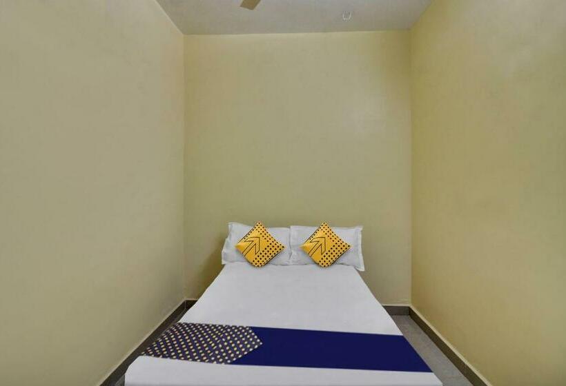 Трехместный Номер Классика, Spot On Hotel Brc Inn