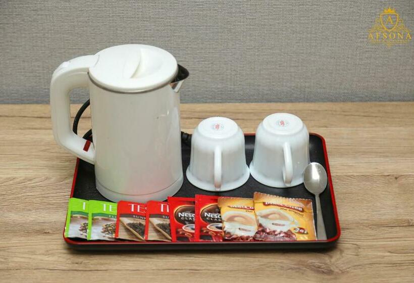 اتاق استاندارد چهار تخته, Afsona