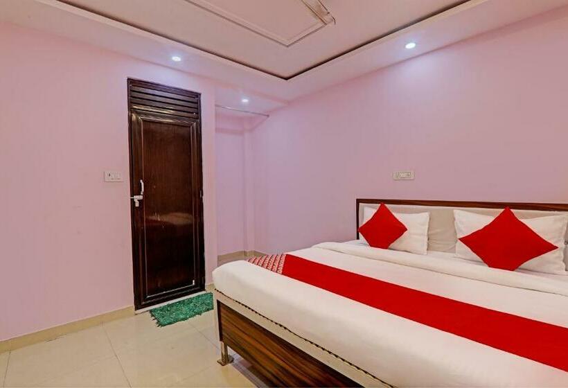 Трехместный Номер Классика, Oyo Flagship T R Resort