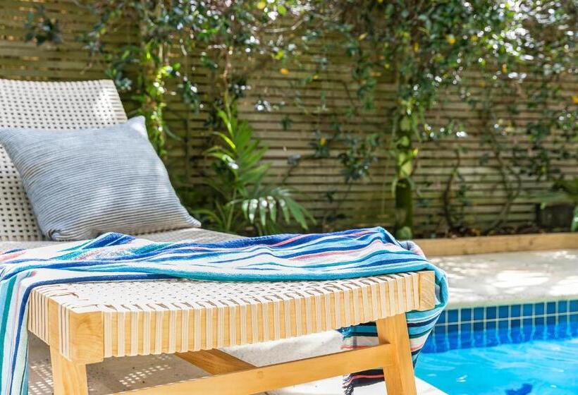 בית, 4 חדרי שינה, Andari Holiday Apartments