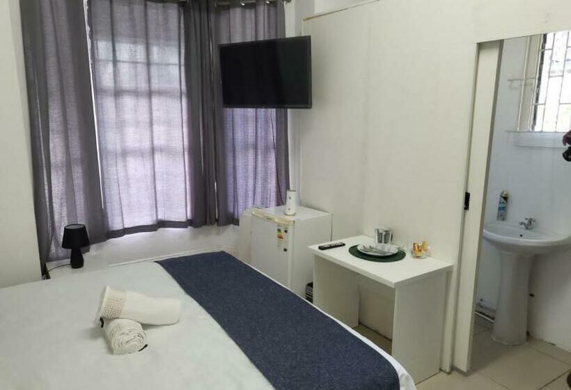 اتاق لوکس, Pro Delux Inn