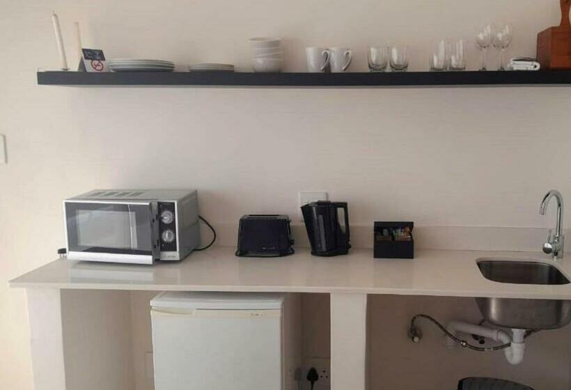 اتاق استاندارد, Ana S Place Apartments