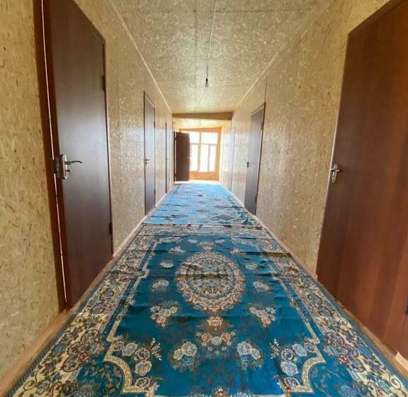 تختخواب در اتاق مشترک, Yurt Camp Visit Kol Suu
