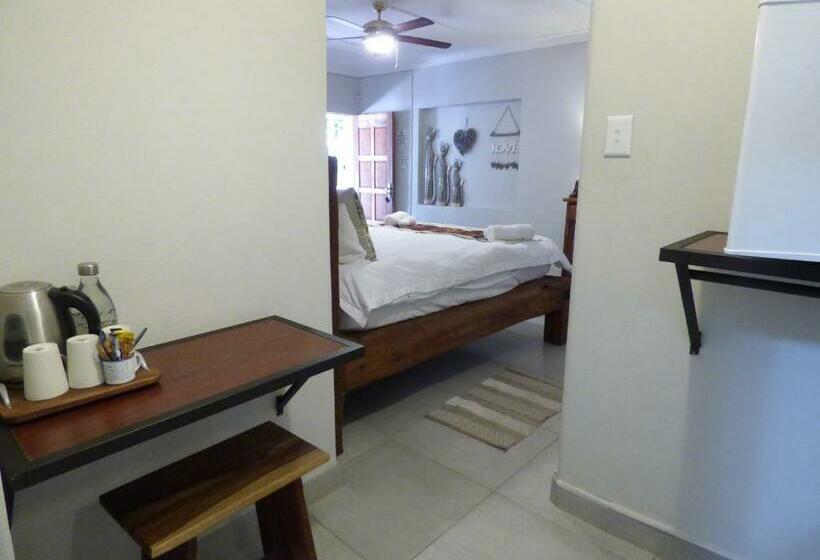 اتاق استاندارد, Tsumeb Backpackers & Safari