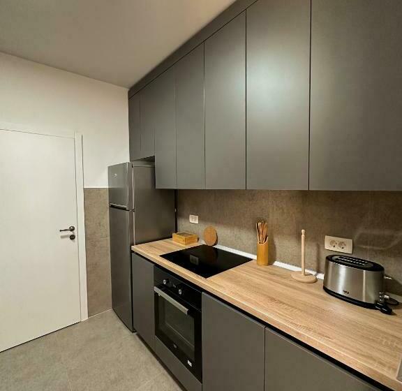 آپارتمان 1 خوابه با چشم‌انداز باغ, Vertmont Apartments