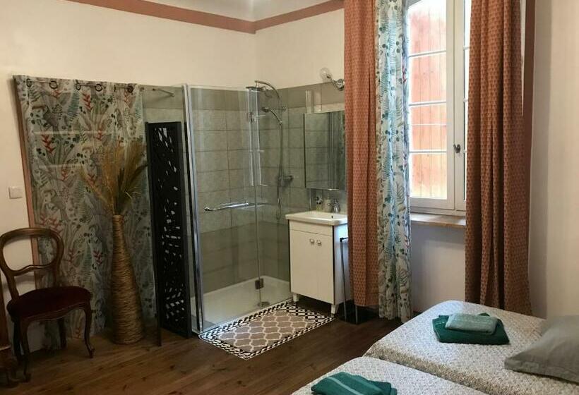 Дом 1 Спальня, Domaine Des Chabriers