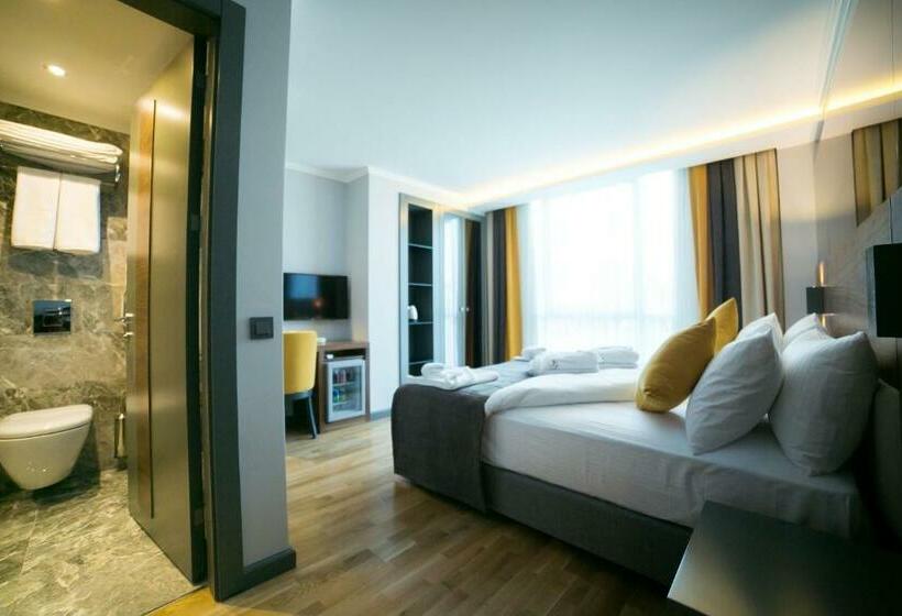 Standart Oda, Anka City