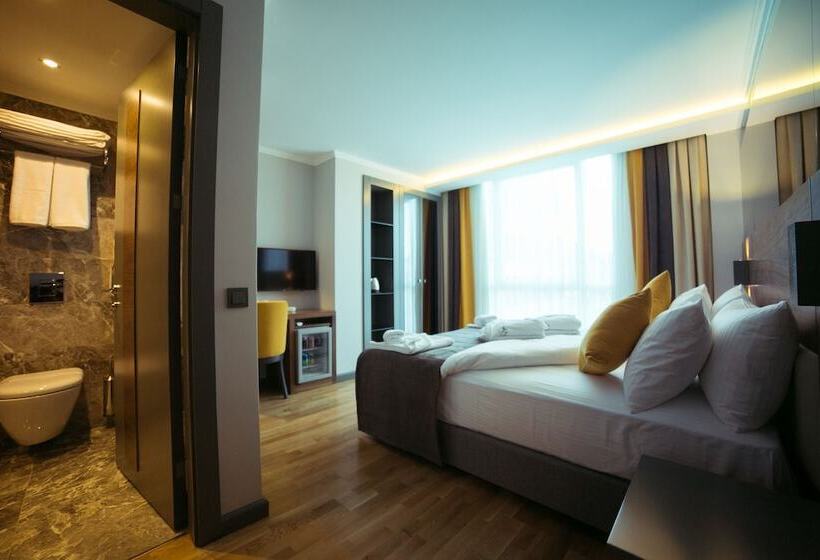 Standart Oda, Anka City