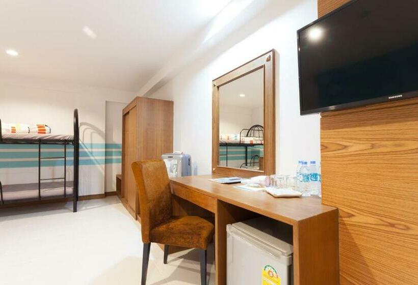 Семейный Номер, We Briza Hotel Chiangmai