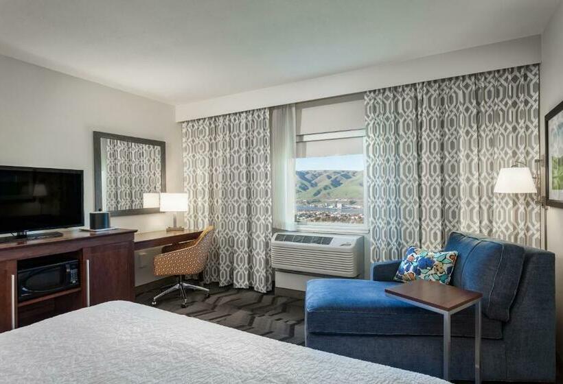 Стандартный Номер Кровать Кинг, Hampton Inn Lewiston, Id