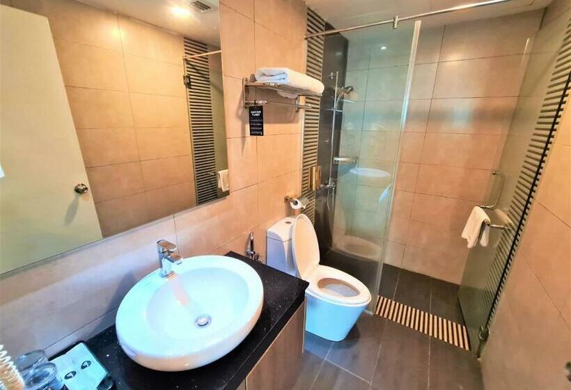 Family Suite, Nexus Business Suite