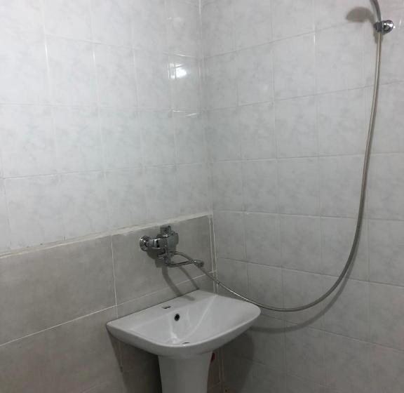 اتاق استاندارد سه نفره, Nikea Paradiso