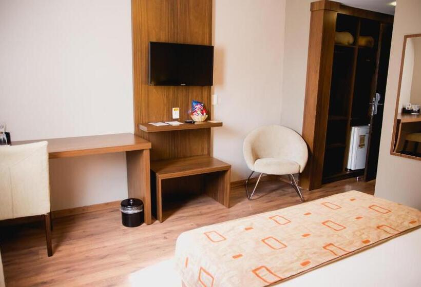 اتاق سوپریور, Class Hotel Varginha