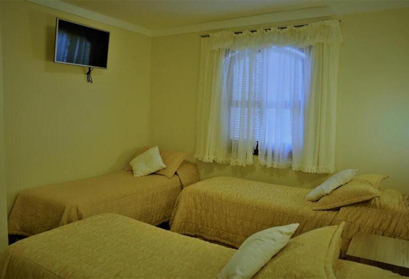 Standard Quadruple Room with Balcony, Bologna