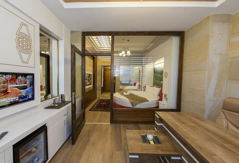 디럭스 룸, Gherdan Gold Otel