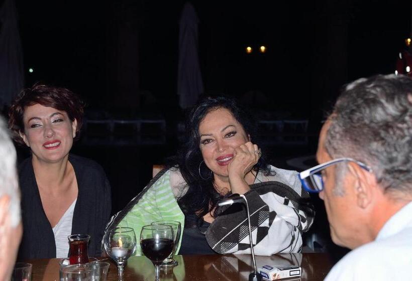 اتاق لوکس, My Marina Select