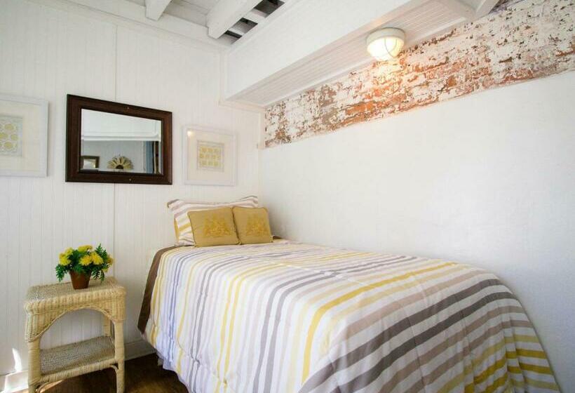 اتاق استاندارد چهار تخته, Tybee Island Inn