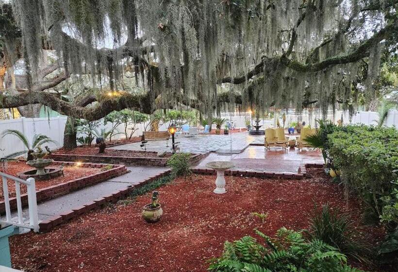 اتاق استاندارد, Tybee Island Inn