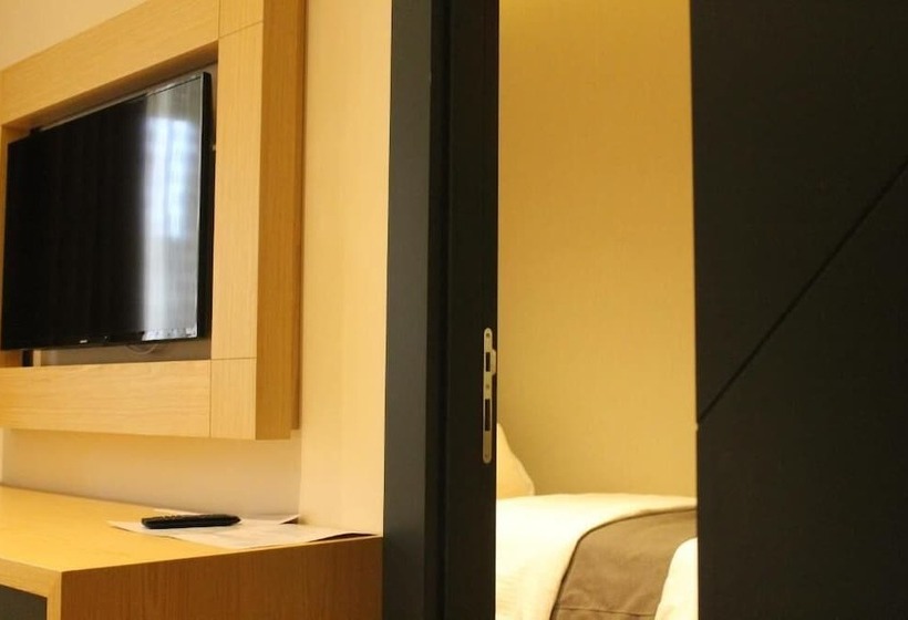 آپارتمان 1 خوابه, Atera Business Suites