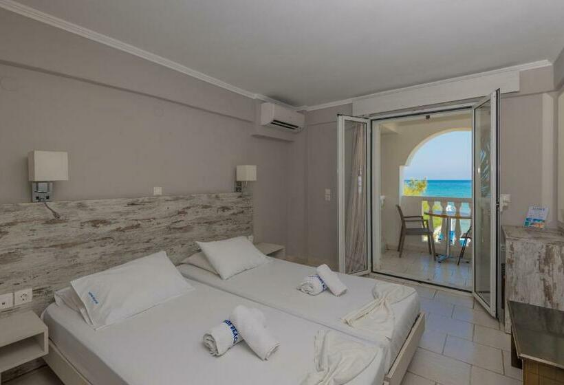 آپارتمان 2 خوابه, Boletsos Beach