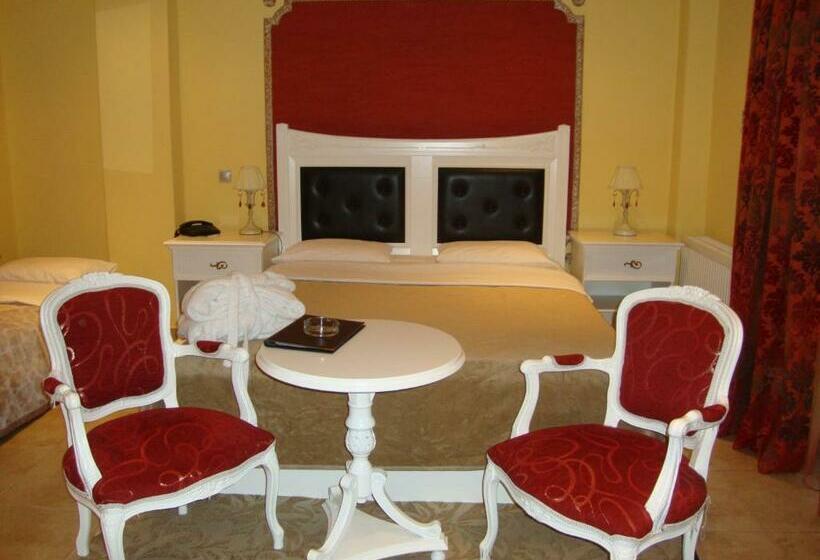 Habitación Superior, Nymfes