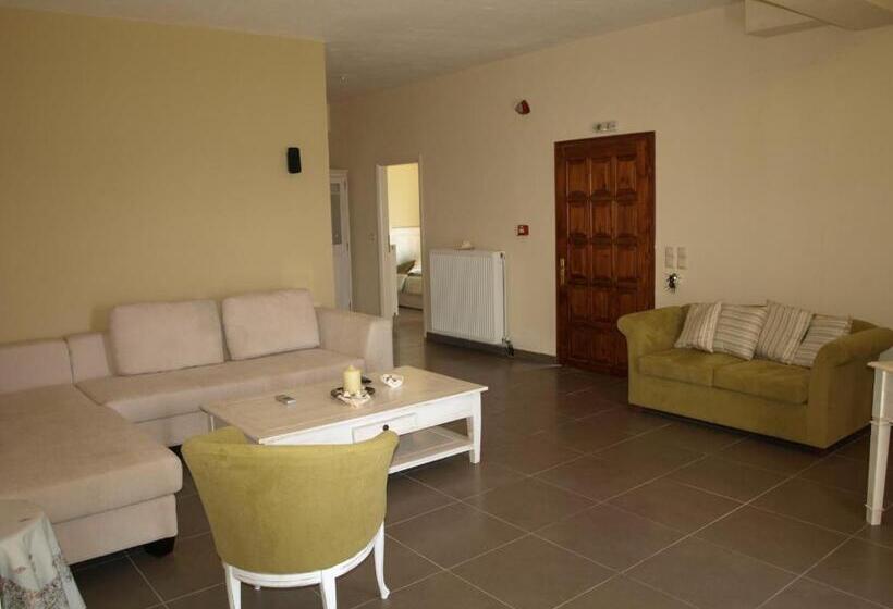جناح, Porto Mani Suites