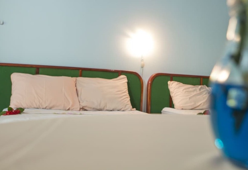اتاق استاندارد سه نفره, Porto Bello