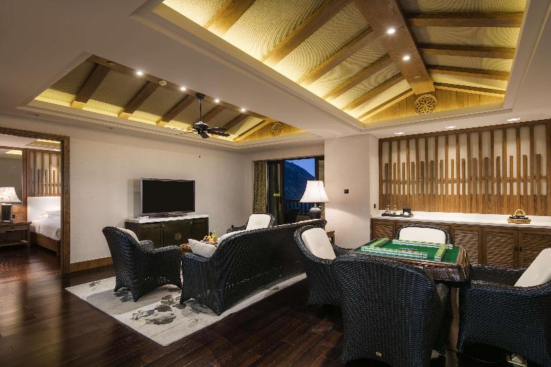 Люкс, Hilton Sanqingshan Resort