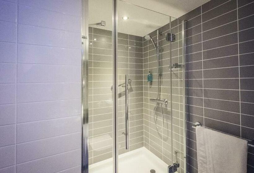 חדר משפחתי, Holiday Inn Express   Stockport, An Ihg