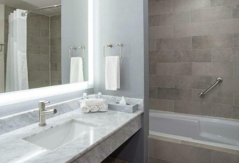 スイート, Holiday Inn Express & Suites   Ciudad Obregon, An Ihg