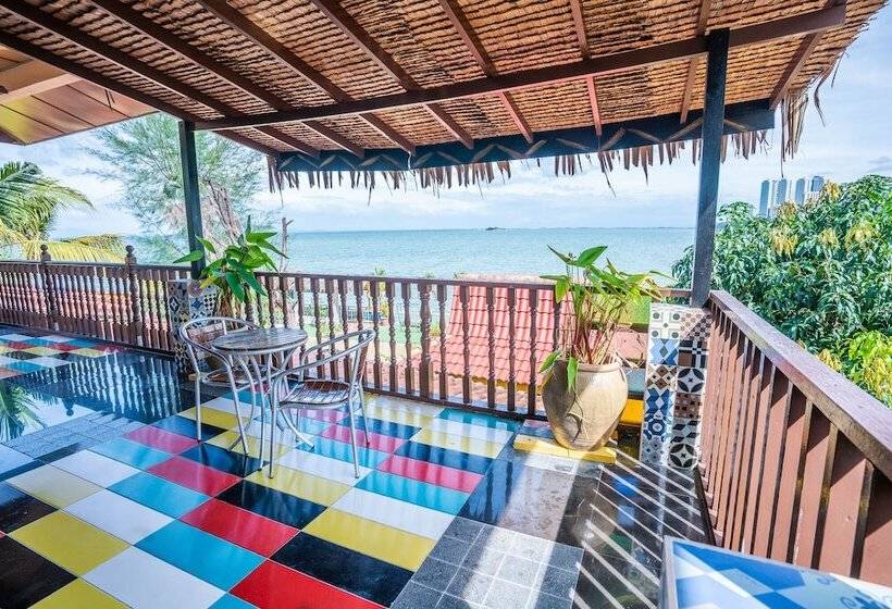 Королевский Люкс, Lost Paradise Resort